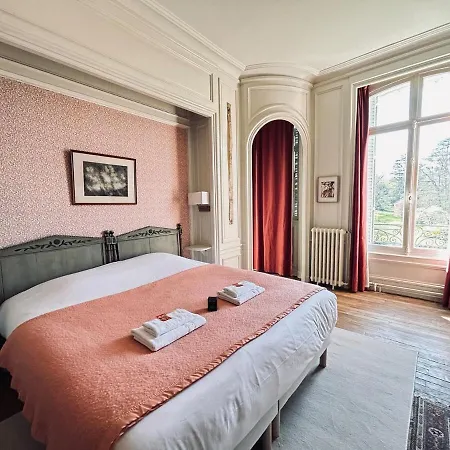 Villa La Chaladrerie Grande Maison De Maitre Avec Jardin