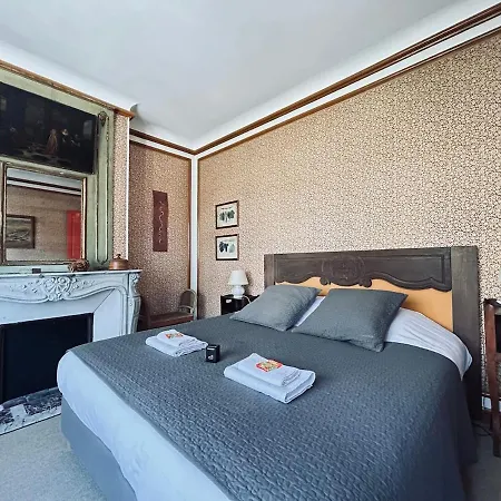 La Chaladrerie Grande Maison De Maitre Avec Jardin Villa