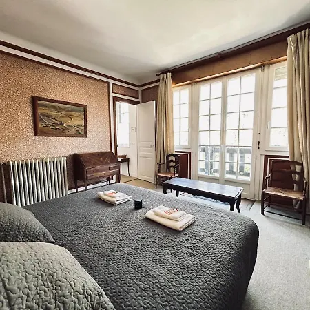 Villa La Chaladrerie Grande Maison De Maitre Avec Jardin Villers-Allerand