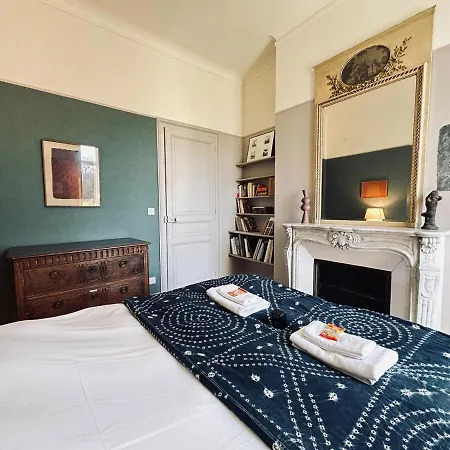 La Chaladrerie Grande Maison De Maitre Avec Jardin *