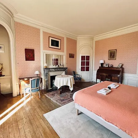 La Chaladrerie Grande Maison De Maitre Avec Jardin Villa *