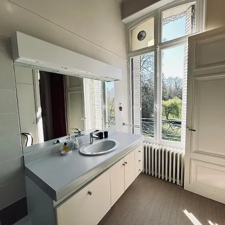La Chaladrerie Grande Maison De Maitre Avec Jardin *